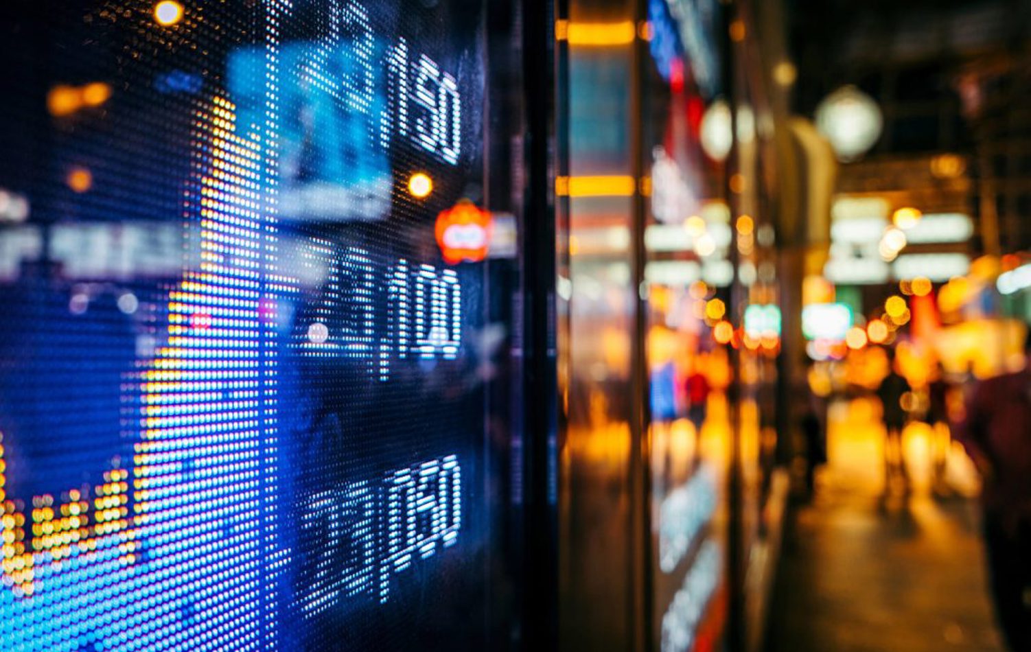 Flexible-Access Drawdown investment numbers on a screen 