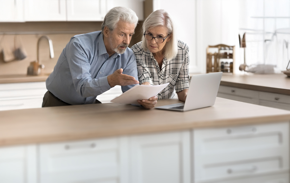 Clear the Clutter: How to Tidy Up Your Finances This Spring